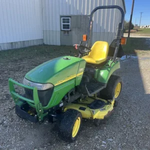 JOHN DEERE 2305 LAWN MOWER