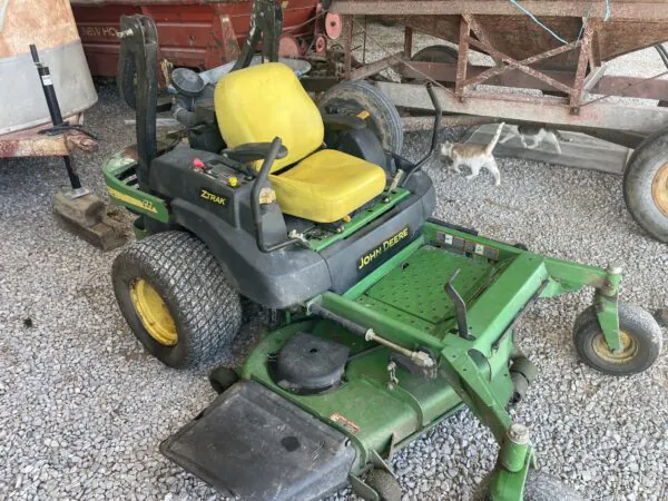 2021 John Deere Z930R - Image 2