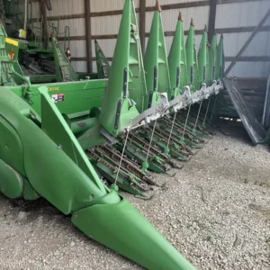 2010 JOHN DEERE 608C CORN HEAD