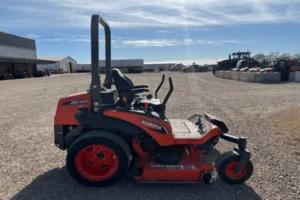 Kubota ZD1211R-60R Zero Turn Mower